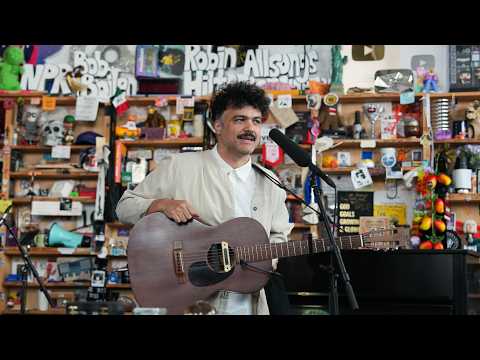 Alex Ferreira: Tiny Desk Concert
